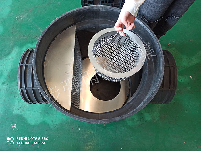 雨水棄流過濾裝置 雨水棄流過濾裝置